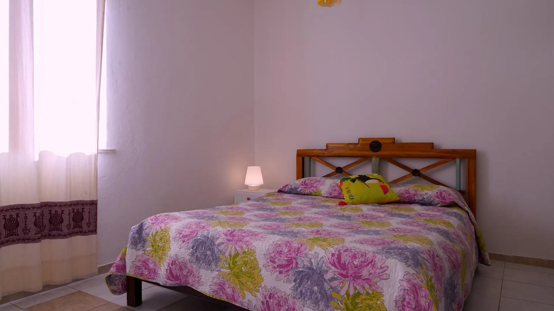 Flowery Inn Villa Альгеро Апарт-отель