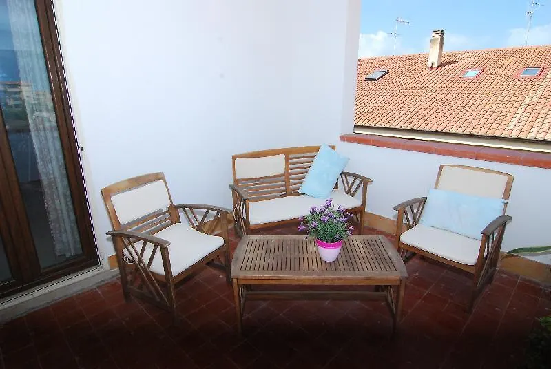 Апарт-отель Flowery Inn Villa Альгеро