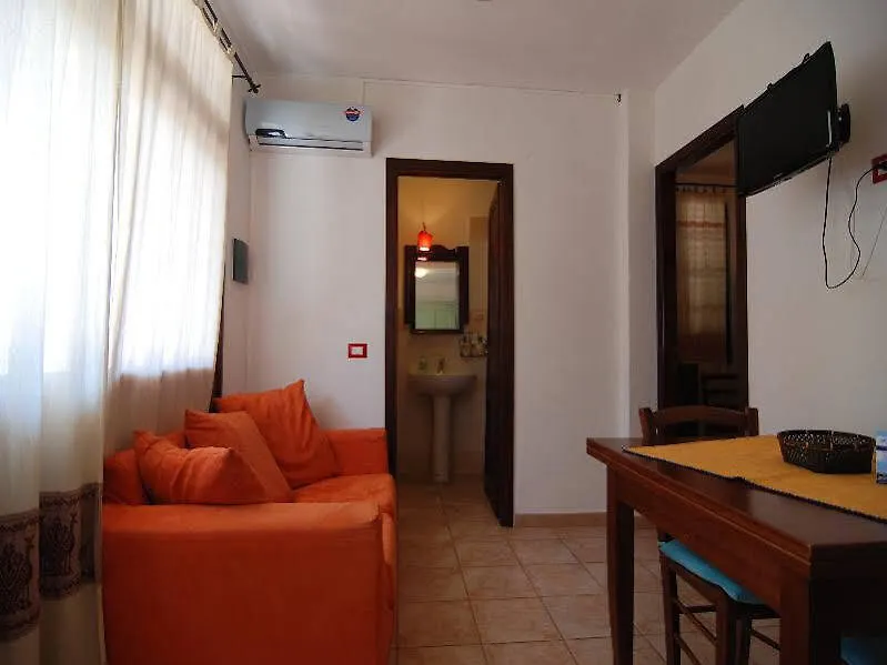 Апарт-отель Flowery Inn Villa Альгеро