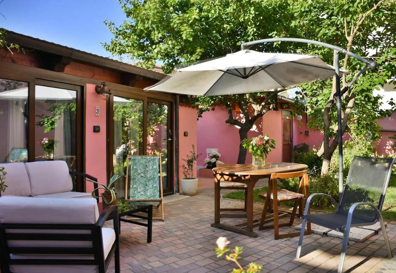 Апарт-отель Flowery Inn Villa Альгеро